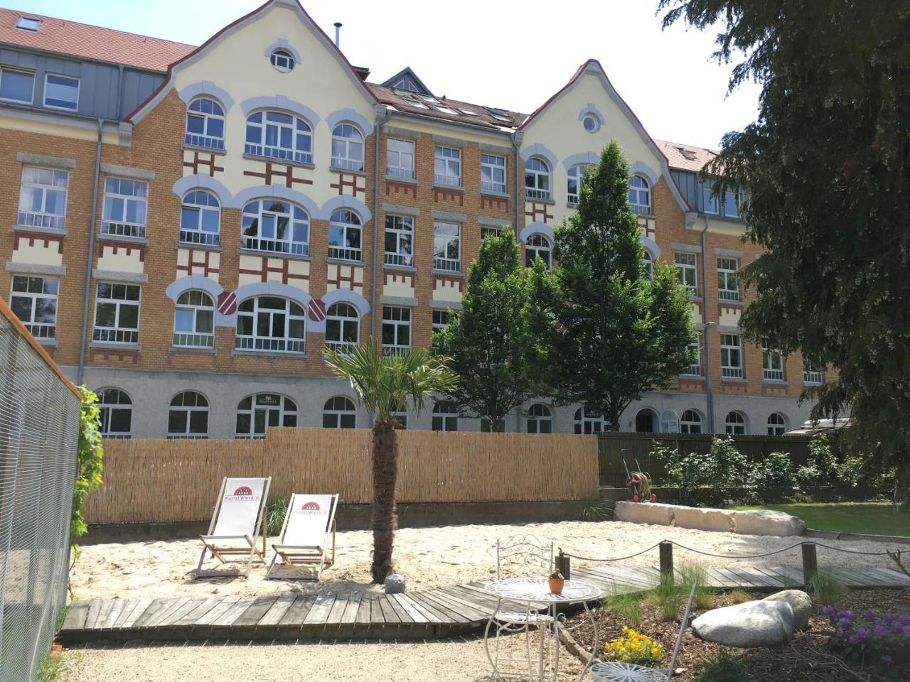 Kunstwerk B Ξενοδοχείο Trossingen Εξωτερικό φωτογραφία